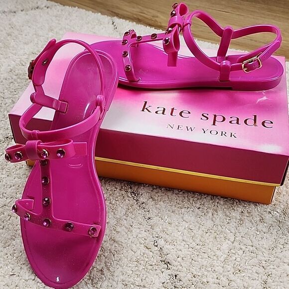 Kate Spade Savannah Deep Pink Jelly Sandals Sz 6 Summer Chic Vacation Resortwear - Picture 1 of 7